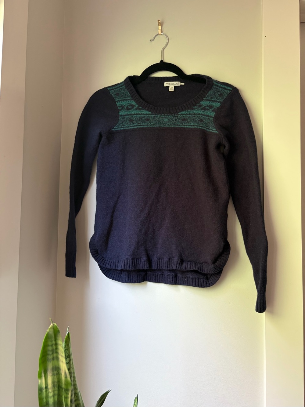 Toad&Co. Navy Aleutia Crew Sweater